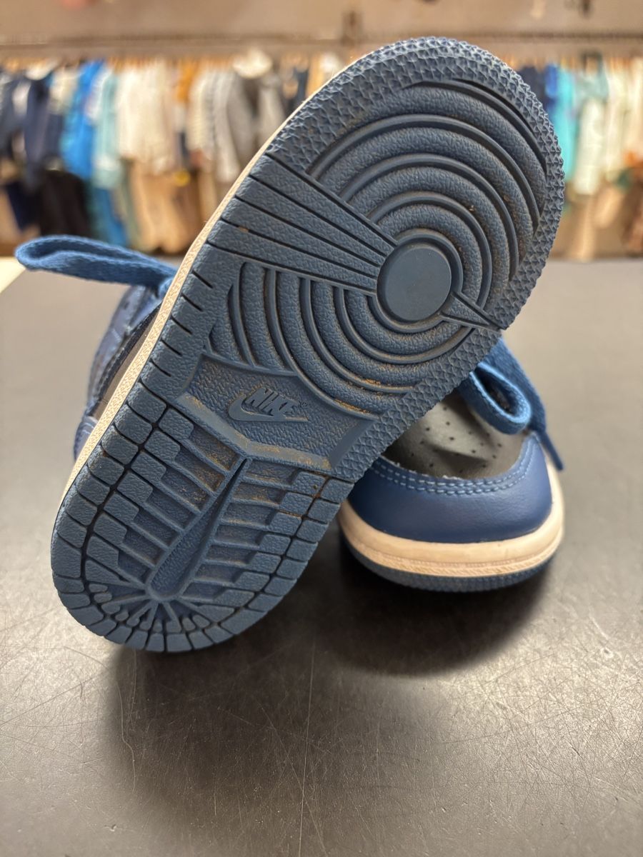 Nike Scarpe per ragazzi: Nike Sneaker, Grösse 22 – Usato da Büren an der Aare venduto da Nikito2001 3