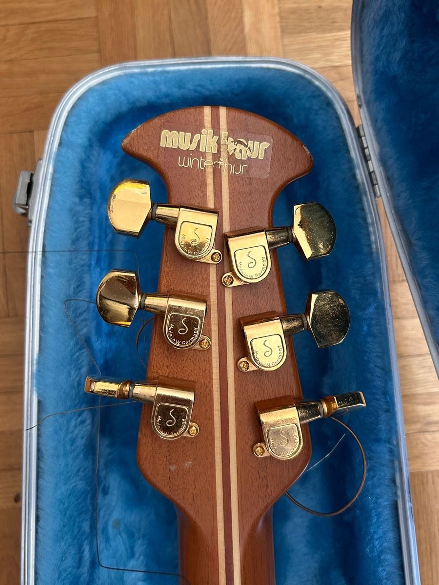 Ovation Strumenti musicali: Ovation Gitarre mit Koffer - Top Zustand – Nuovo (secondo la descrizione) da Zürich venduto da bopeja 5