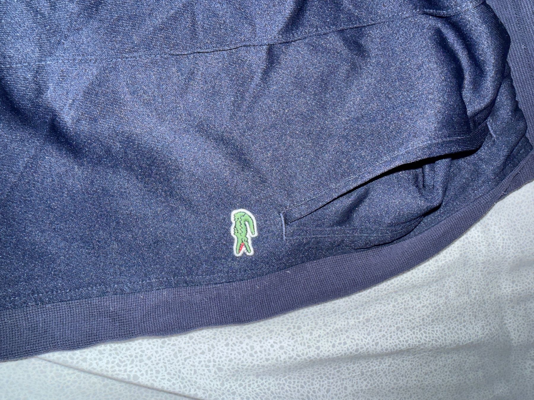 Lacoste Hosen: Lacoste Sporthose dunkelblau Gr. M – Gebraucht aus Oberwil BL von Zenga60 3