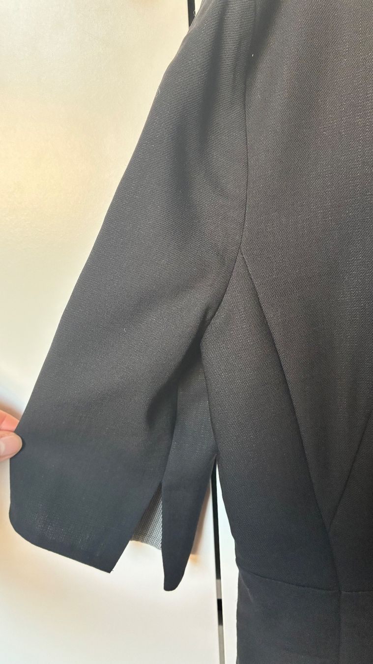 Akris Vestiti: Akris Kleid schwarz Grösse 36 – Usato da Baden venduto da usewhatyouhave 3