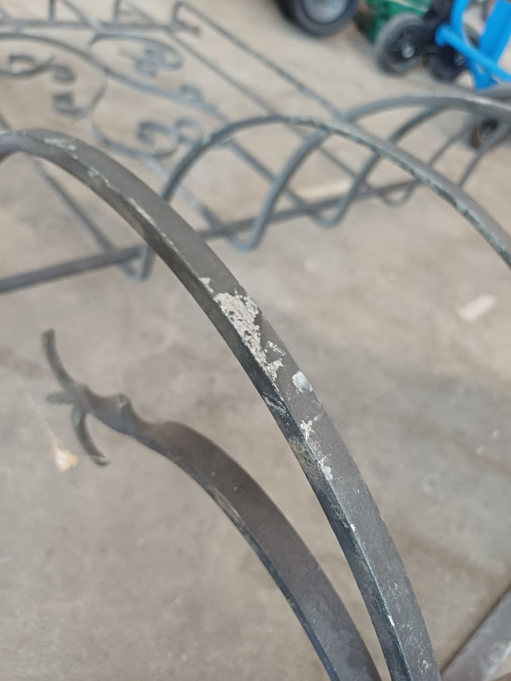 Gitter & Roste: Fenstergitter Eisen/Schmiedeisen – Defekt aus Wangenried von Recycler94 1