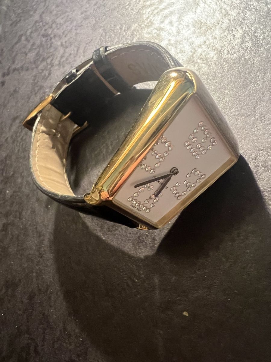 Orologi: Claude Bernhard Uhr (Fr. 10.- Uhr) – Usato da Laufen venduto da groove60 4