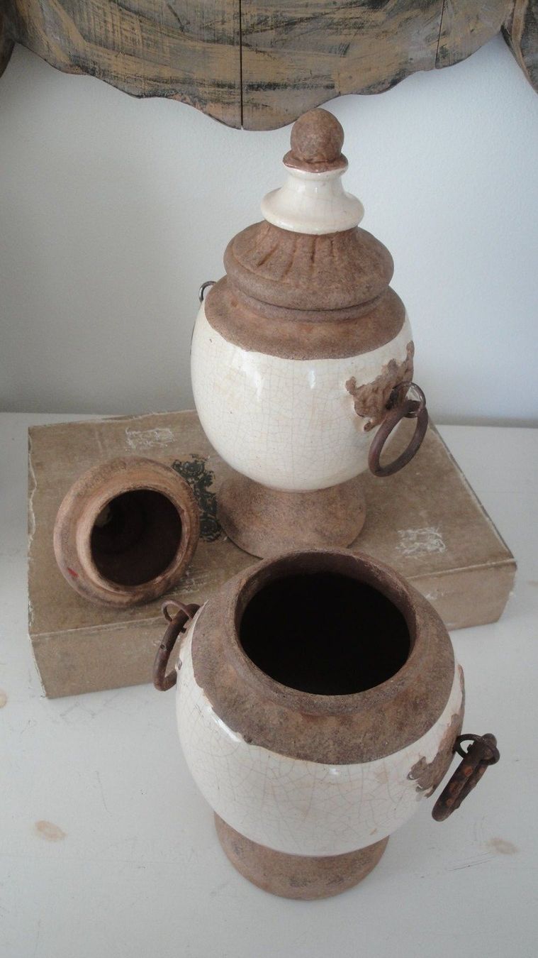 Tutte le decorazioni: 2 Amphoren Deckel und Eisenringen Shabby Chic – Usato da Erlenbach ZH venduto da Sondeiwendiz 4