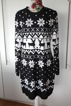 Festliches Kleid mit Renntier Muster ☆ Longpullover