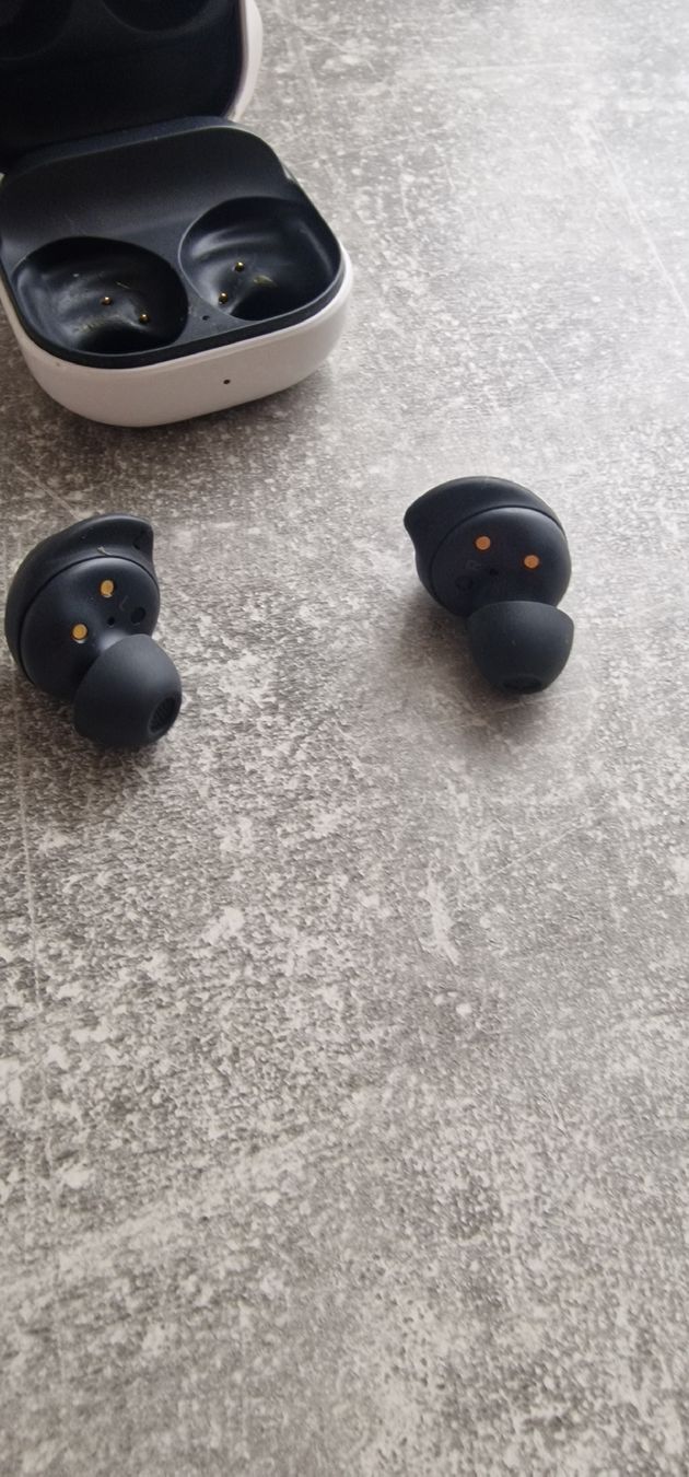 Samsung Cuffie: Samsung Galaxy Buds FE - wie neu – Nuovo (secondo la descrizione) da Niederuzwil venduto da berisha01._luan 5