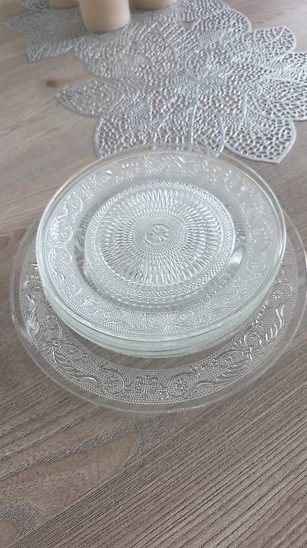 Assiettes: Glas Teller  – D'occasion à Wallisellen par alj_cr5c 1