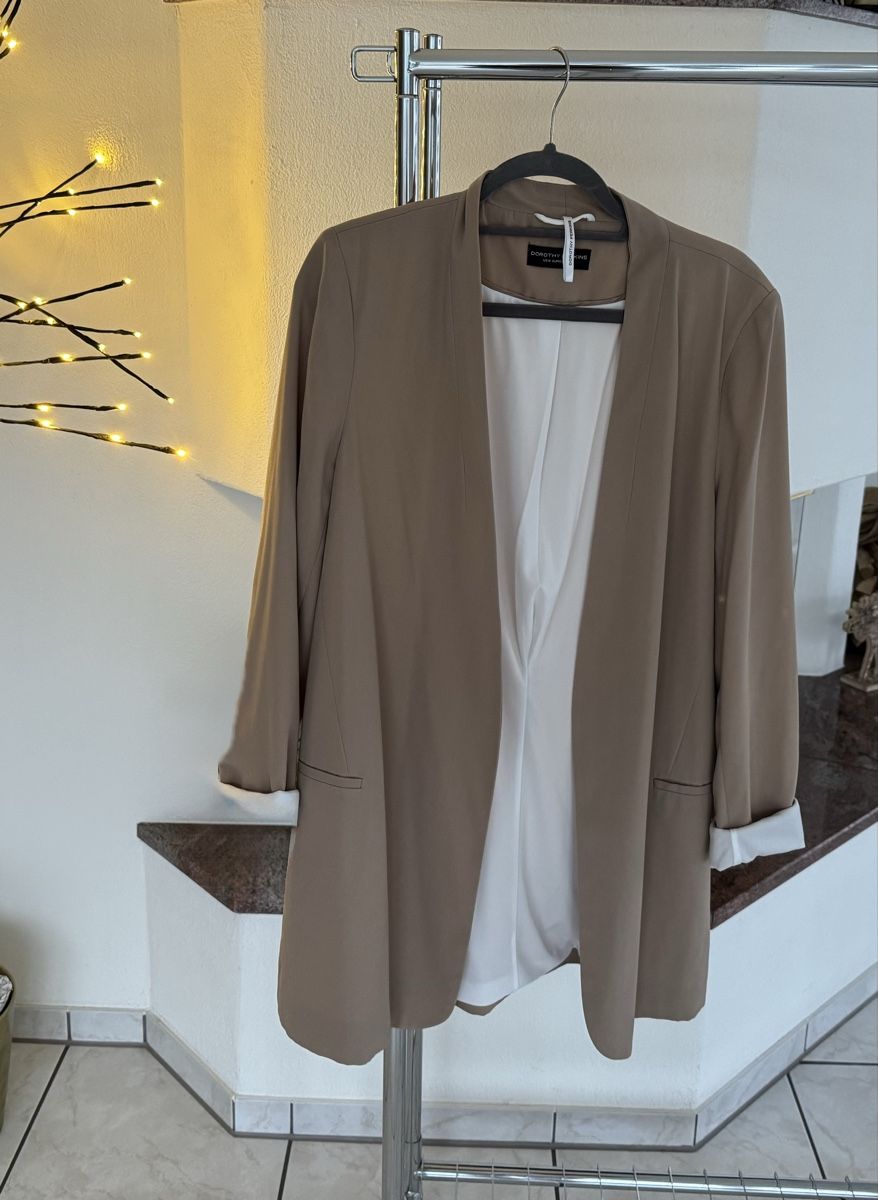 Dorothy Perkins Giacche: Leichter Blazer – Usato da Lachen SZ venduto da artbyblondangel