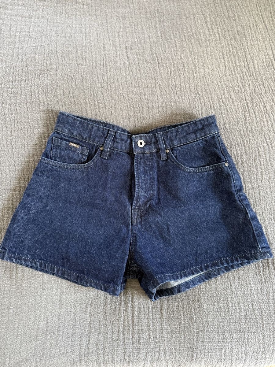 Pepe Jeans Jeans: Pepe Jeans Shorts XS – Nuovo (secondo la descrizione) da Luzern venduto da Aistee