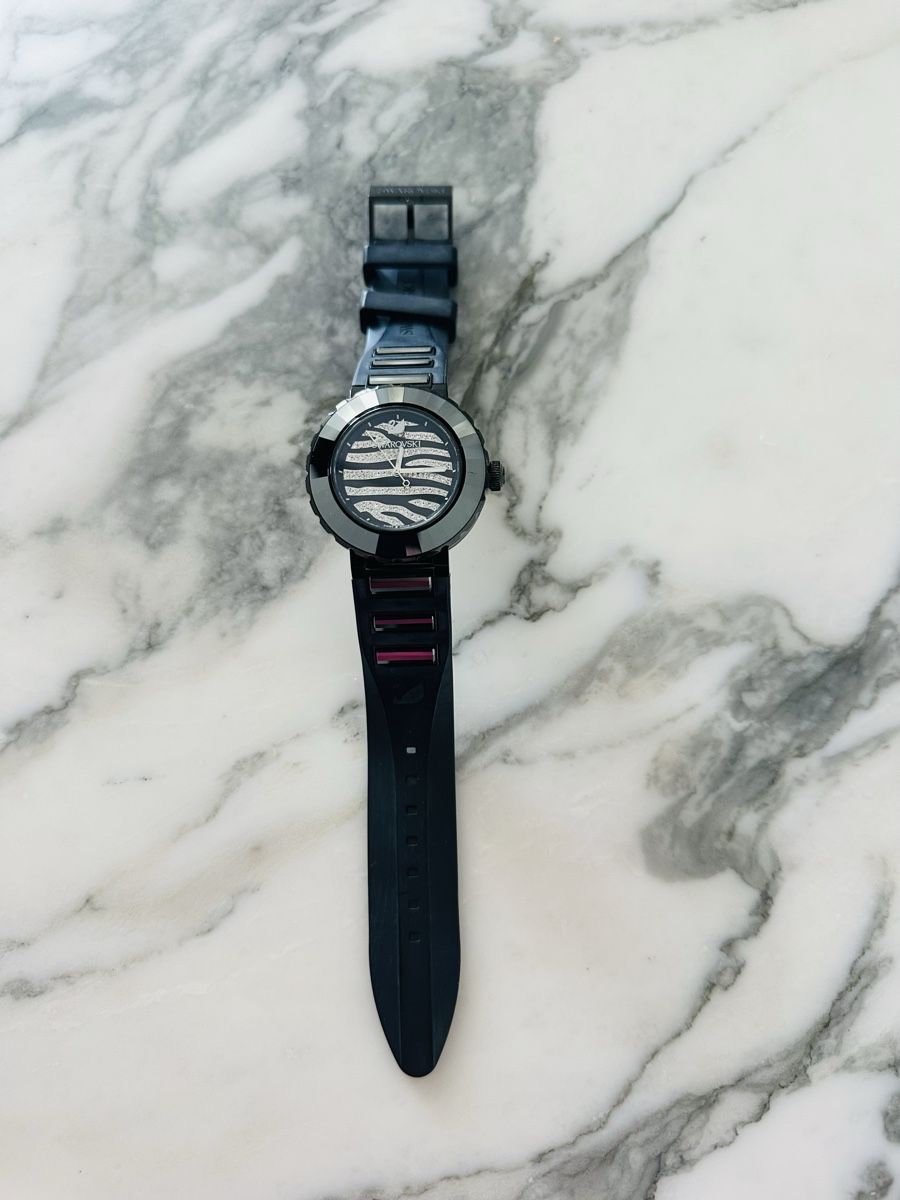 Swarovski Orologi: Swarovski Crystal Watch - Black Rubber Strap – Usato da Thalwil venduto da Ven.Mic