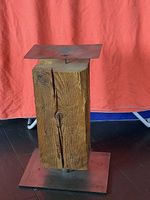 Kerzenständer aus Altholz und Metall