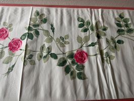 2 Stk. IKEA Tischläufer Silje 40 x 140 cm  NEU! Rosenmotiv