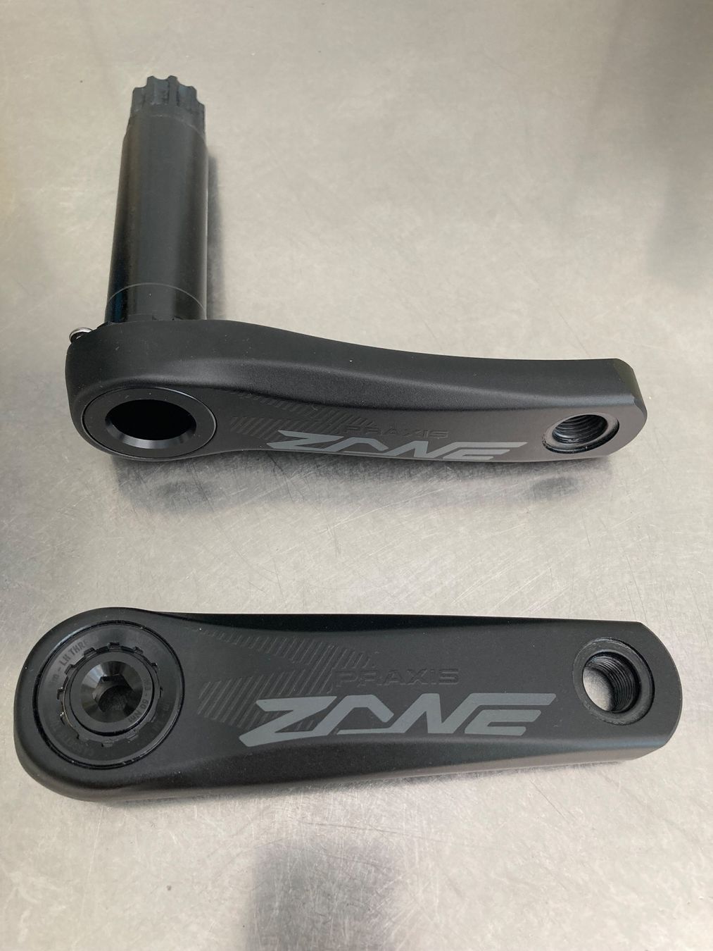 Pezzi di ricambio: PRAXIS ZANE M30 cranks – Nuovo (secondo la descrizione) da Zürich venduto da kander123 1