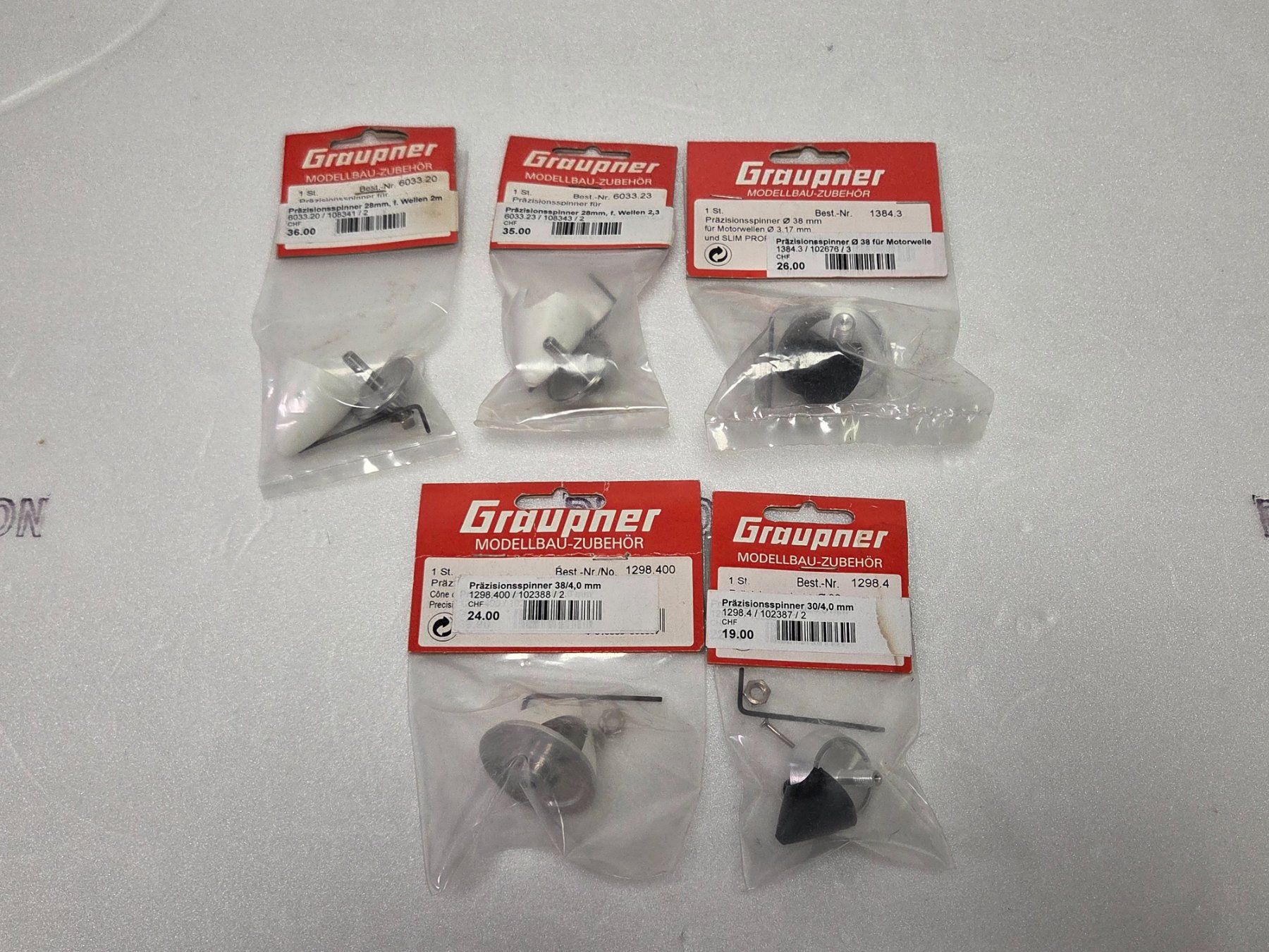 Graupner Modellismo RC: Graupner Präzisionsspinner Set - div. Durchmesser 28-38mm – Nuovo e nell'imballaggio originale da Hittnau venduto da Sika86