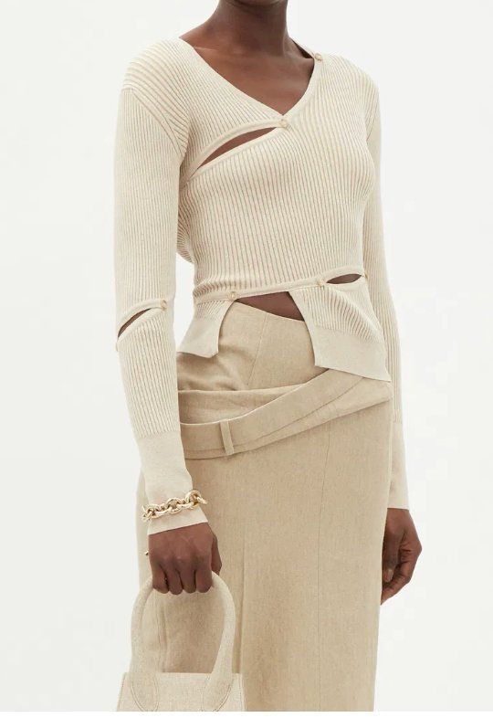 Jacquemus Tops: New EUR 365 Jacquemus Cutout Buttoned Top - FR 40 – Neu und originalverpackt aus St-Sulpice VD von juhdu 2