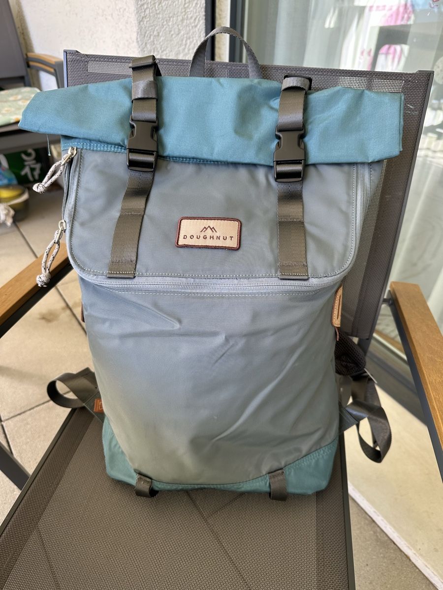 Zaini: Doughnut Tagesrucksack Christopher – Nuovo (secondo la descrizione) da Adliswil venduto da surenya