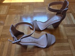 Carrano Sandals beige size 40