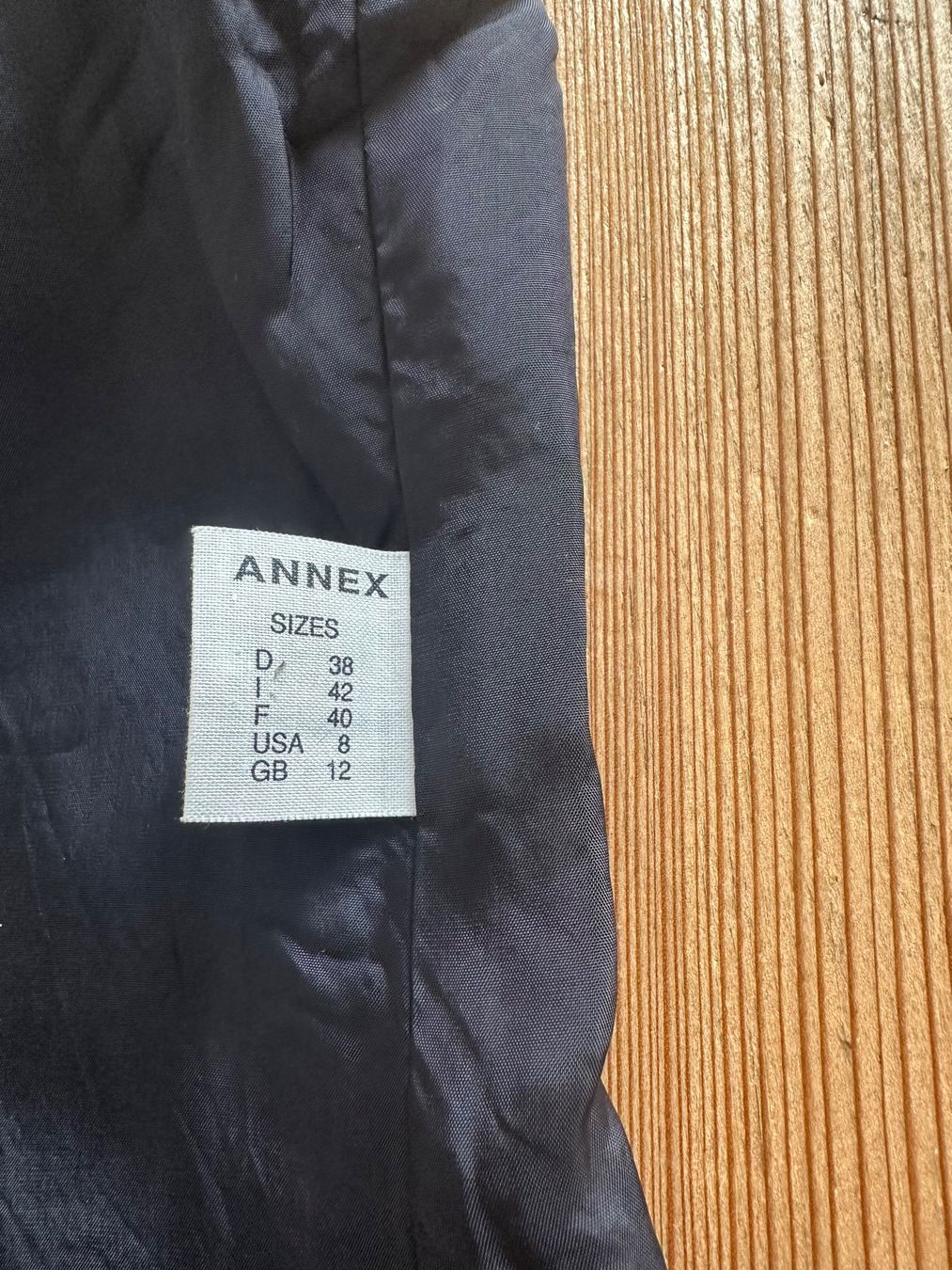 Vestiti: Seidenkleid/Oberteil Annex – Usato da Luzern venduto da Mamutpe 3
