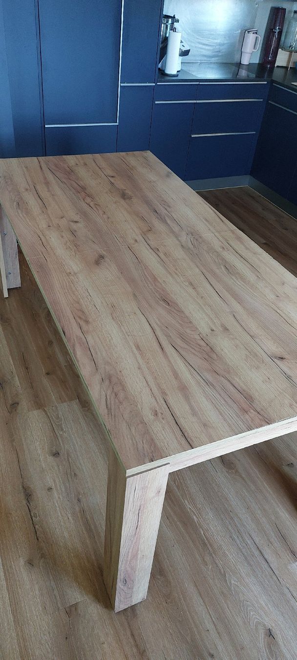 Jysk Tavoli: Esstisch ausziehbar Holzoptik gebraucht. – Usato da Grosshöchstetten venduto da ali_5x2c 1