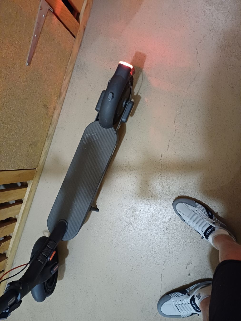 Xiaomi Kickboard: trotinette – Usato da Chateau d' Oex venduto da Dodom 2