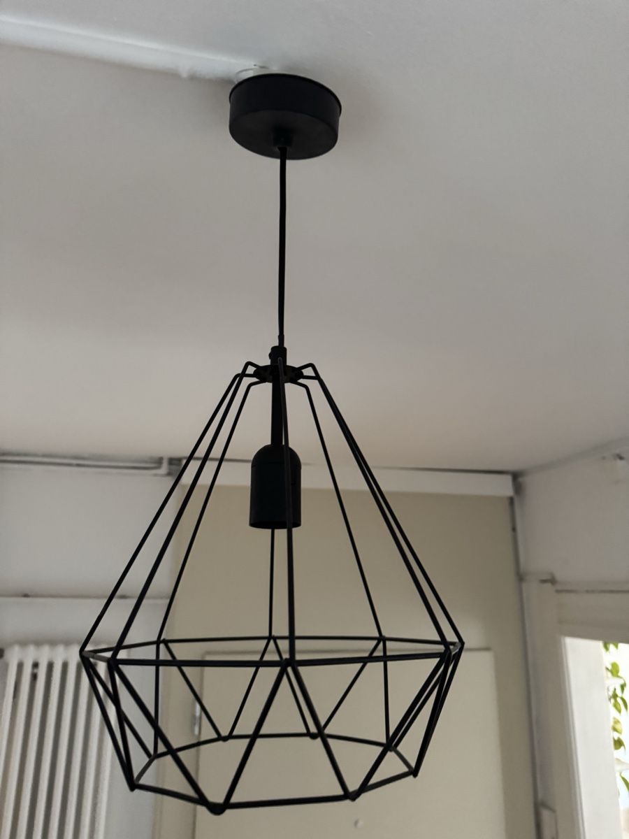 Lampadari & plafoniere: Tolle schwarze Hängeleuchte - Top Zustand – Usato da Bern venduto da JaninJenin