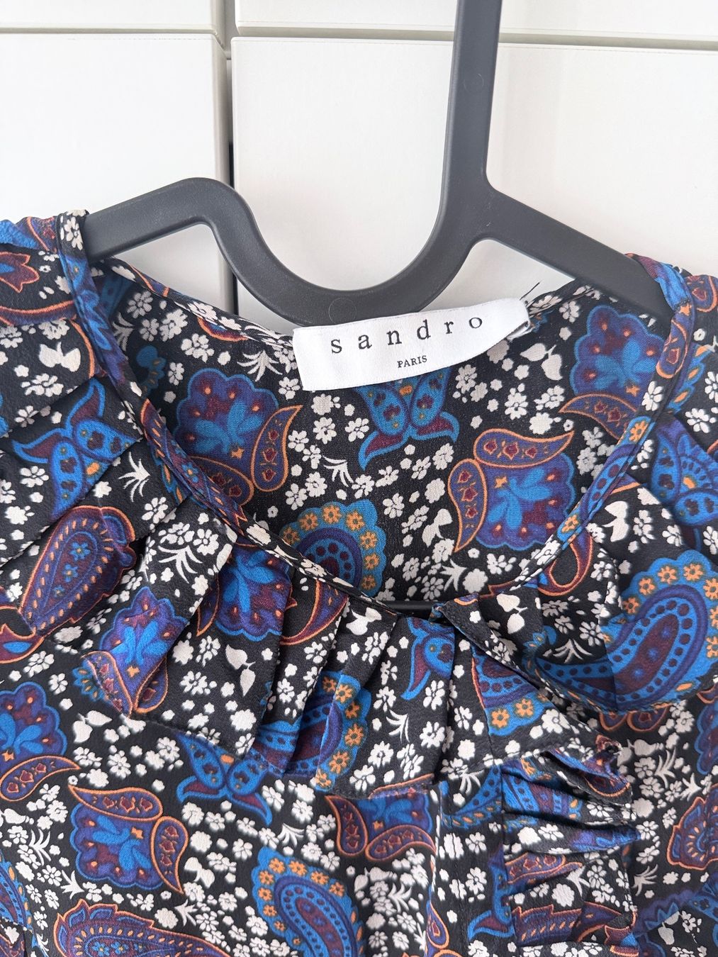 Sandro Robes: Seiden-Kleid von Sandro (Gr. M) – D'occasion à Dübendorf par kmag-20 1