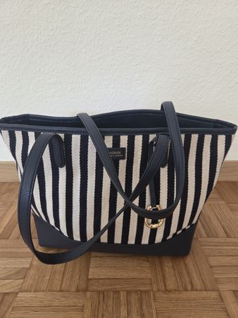 Hand Tasche