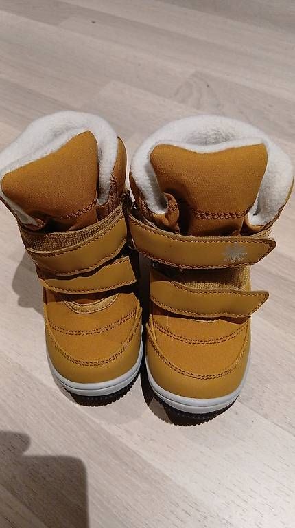 Schuhe für Jungen: Schuhe – Gebraucht aus Triengen von ram_zk8c