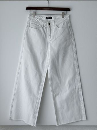 Bruuns Bazaar, Weisse Jeans, Gr. 36, Neuwertig!