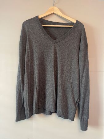 Massimo Dutti Pullover – 42% Wolle – Grau – neuwertig