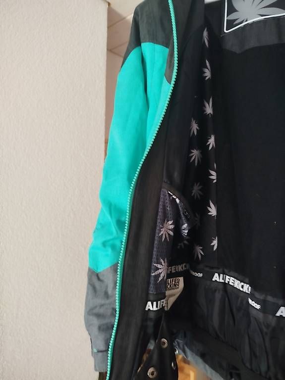 Giacche: Winterjacke mit Schneefang – Usato da Reichenbach im Kandertal venduto da sch_gzp5 1