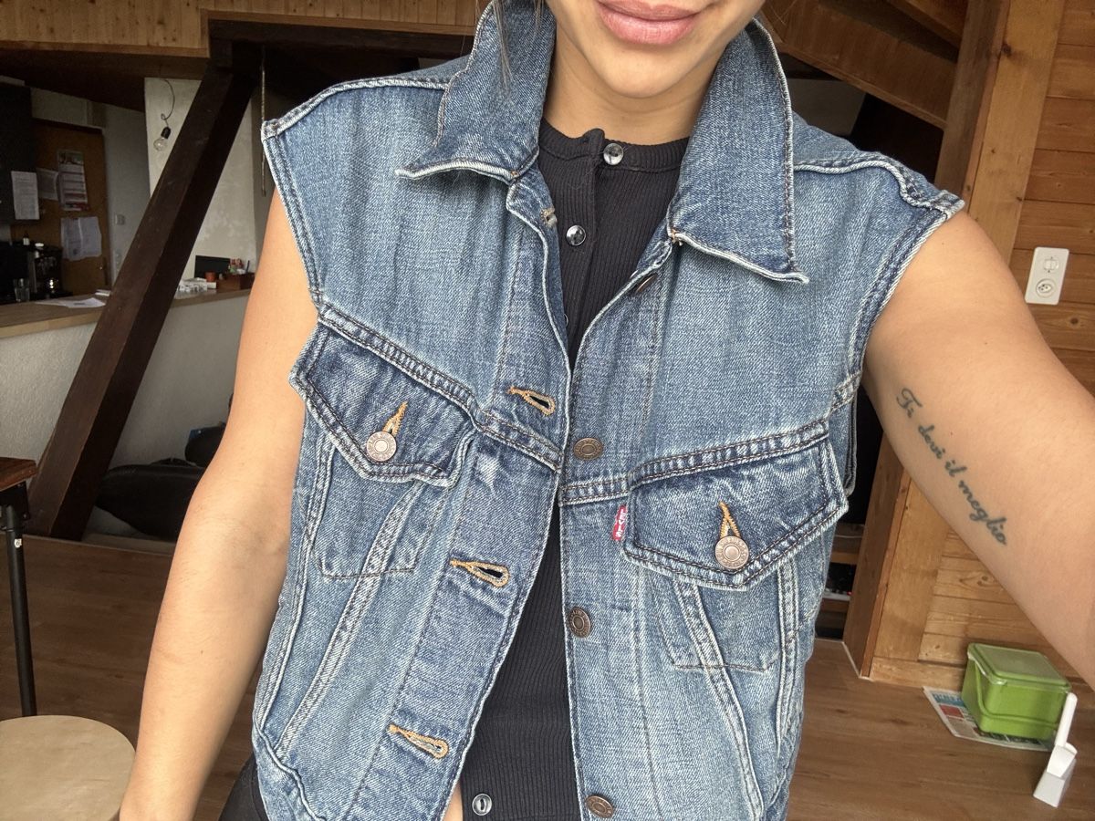 Levi's Gilet & Giacche senza maniche: Levisweste | S | ( neuwertig ) – Nuovo (secondo la descrizione) da Jegenstorf venduto da vanisaem 2