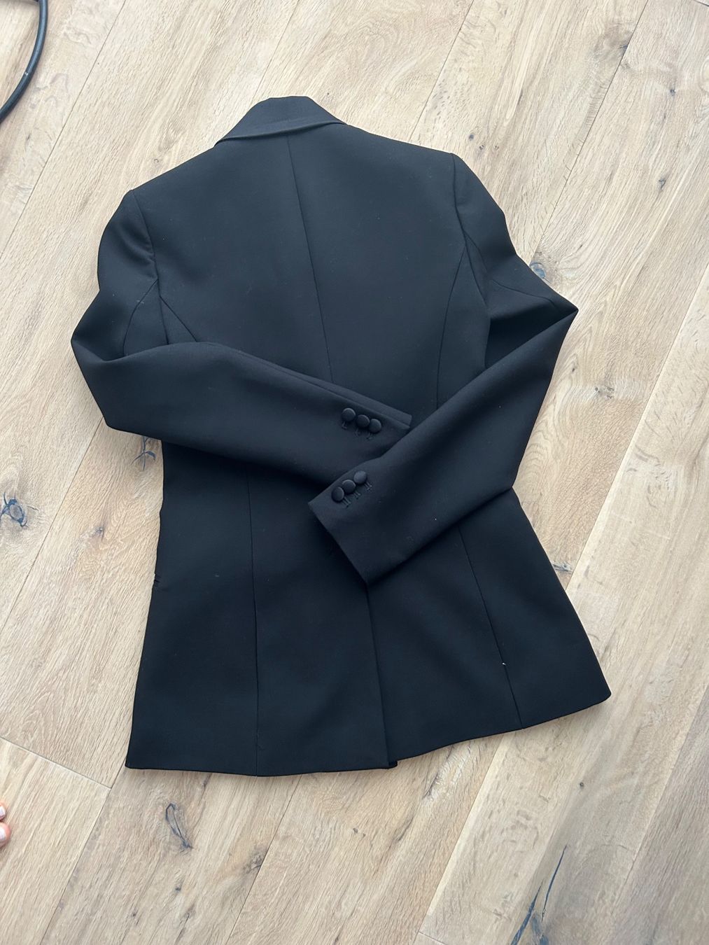 Completi & Tailleur: Smoking Anzug von Ivy Oak – Nuovo (secondo la descrizione) da Stetten SH venduto da egl_z6jq 1