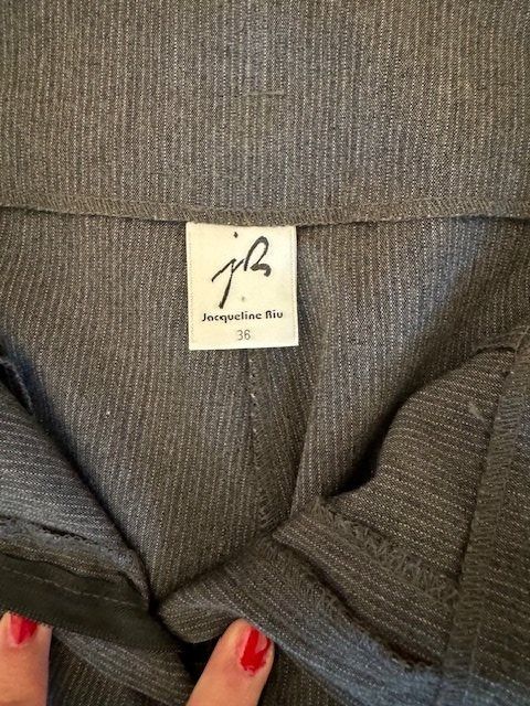 Pantaloni: Damen Hose Gr.36 3/4 – Usato da Wabern venduto da MagdalenaWabern 4