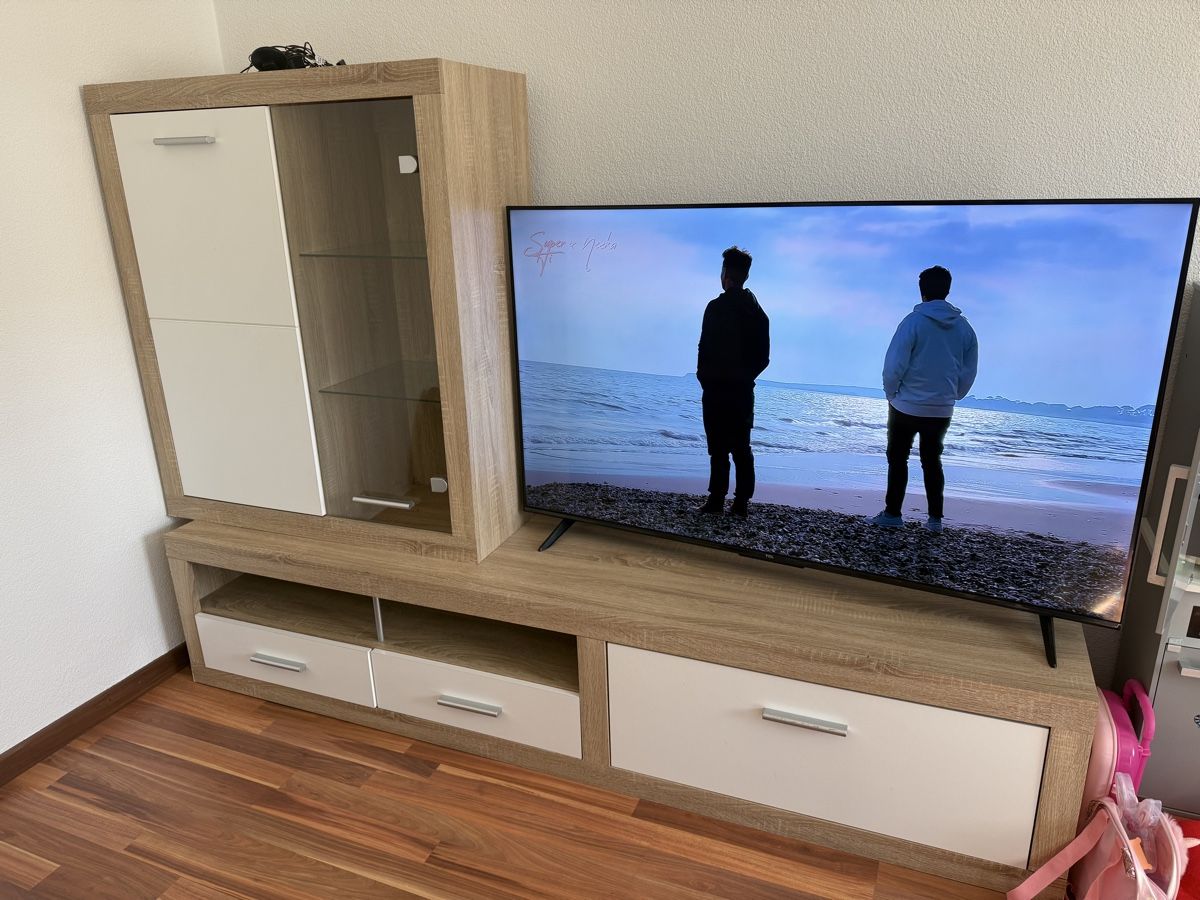 TV Möbel: Wohnwand – Gebraucht aus Suhr von evk_knn6