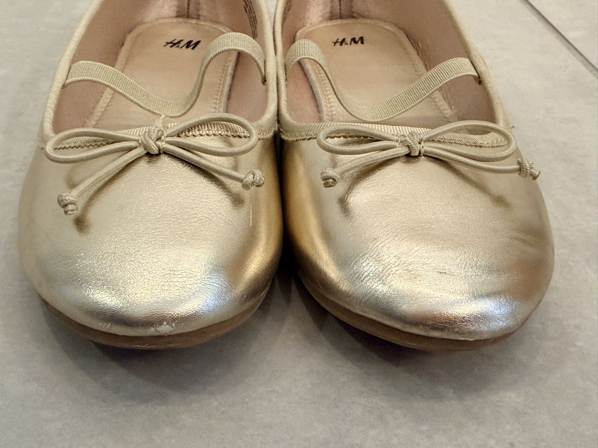 H&M Scarpe per ragazze: Riemchen Ballerina Grösse 33 – Usato da Zürich venduto da asocaciu 4
