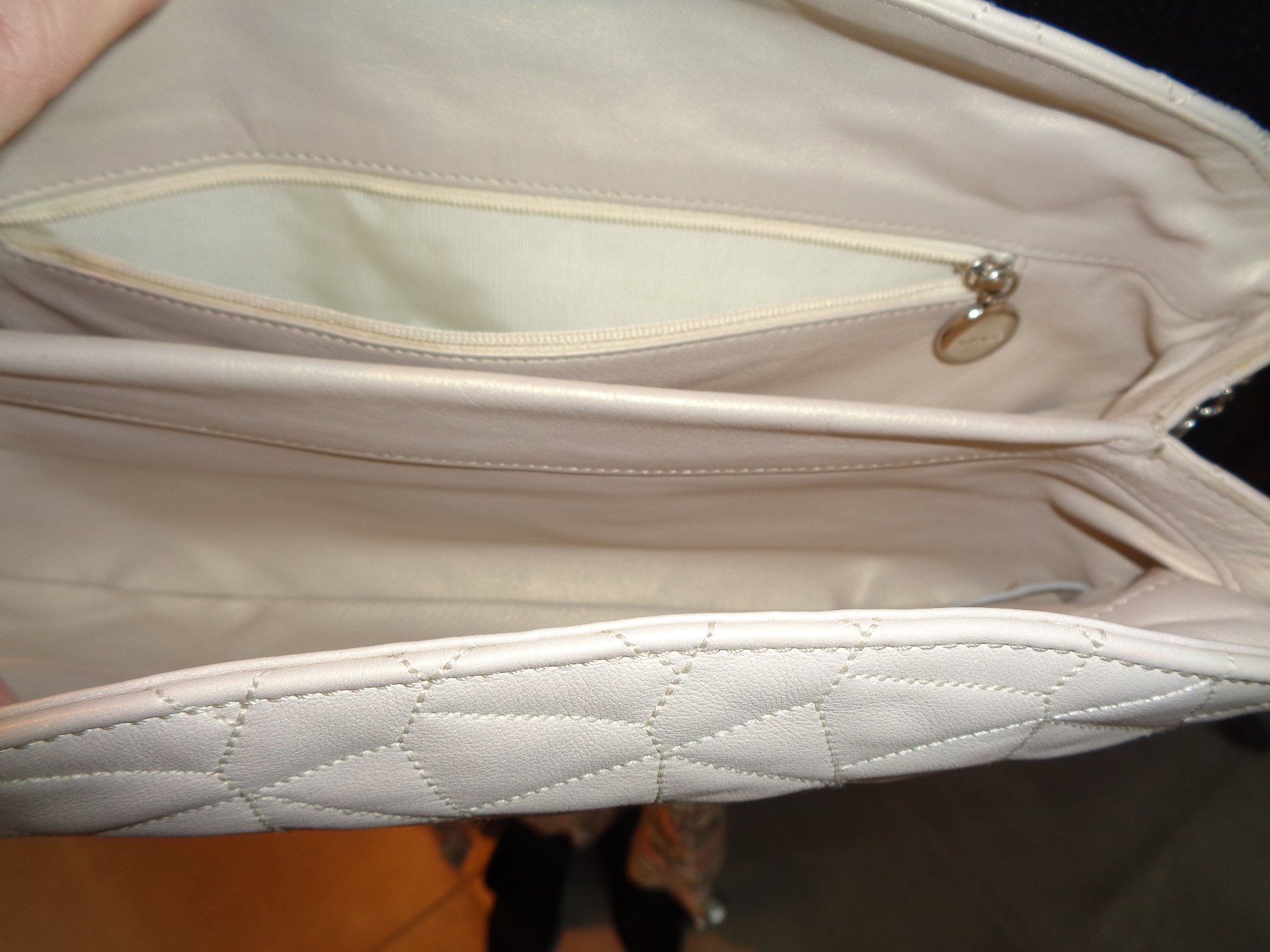 Akris Borse da donna: AKRIS Tasche / Clutch - Neu – Nuovo (secondo la descrizione) da Arbon venduto da COCOplus 3