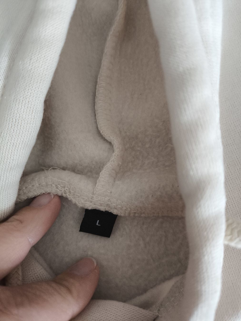 Maglioni & Felpe: Hoodie Gr.L – Usato da Burgdorf venduto da Ropajesi 1