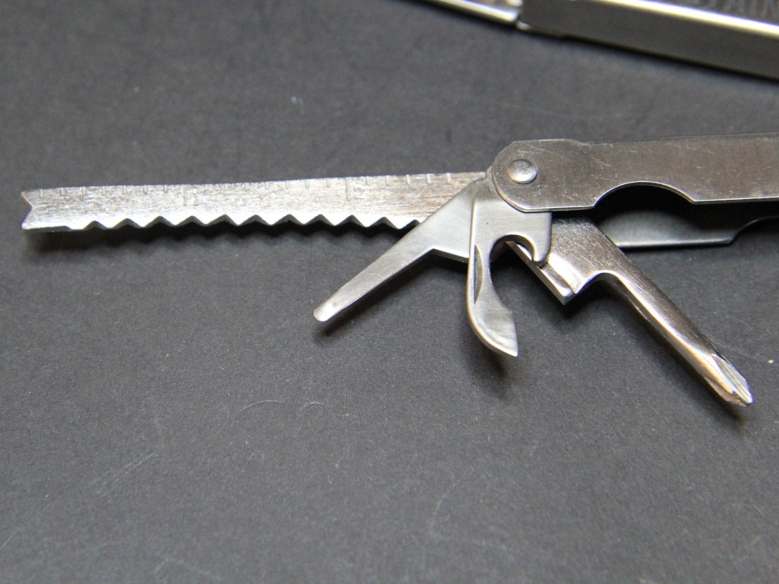 Tutti gli attrezzi: Multitool Ohio Forge Edelstahl mit diversen Funktionen – Usato da Hölstein venduto da Kraftpaket 2