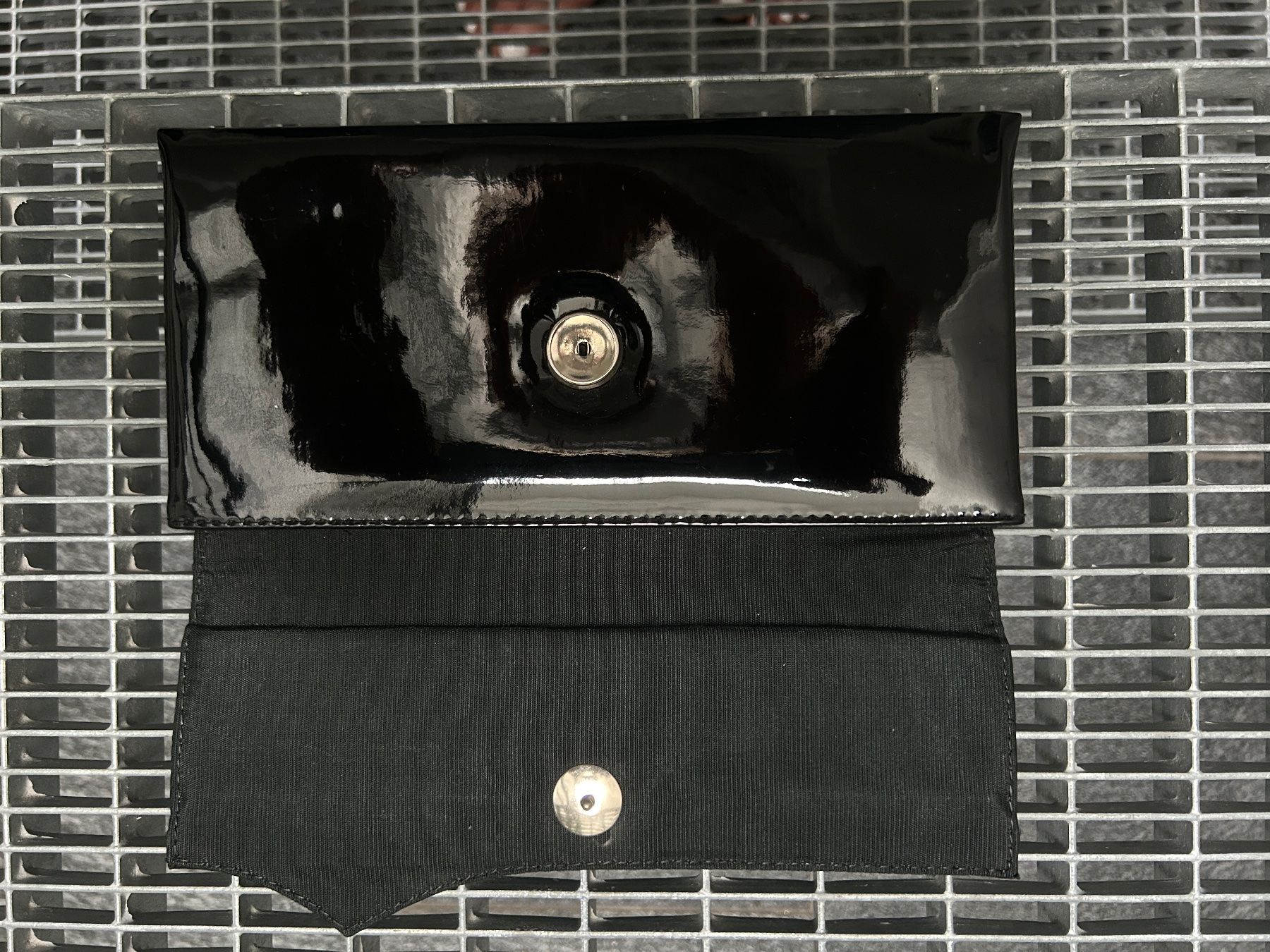 Sacs femmes: Clutch Tasche Lack – D'occasion à Worb par -rene- 1