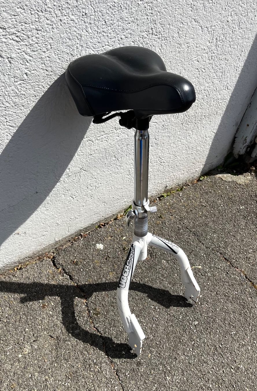 Accessori per altri veicoli: Sattel für E-Scooter – Usato da Weinfelden venduto da Kathydoes