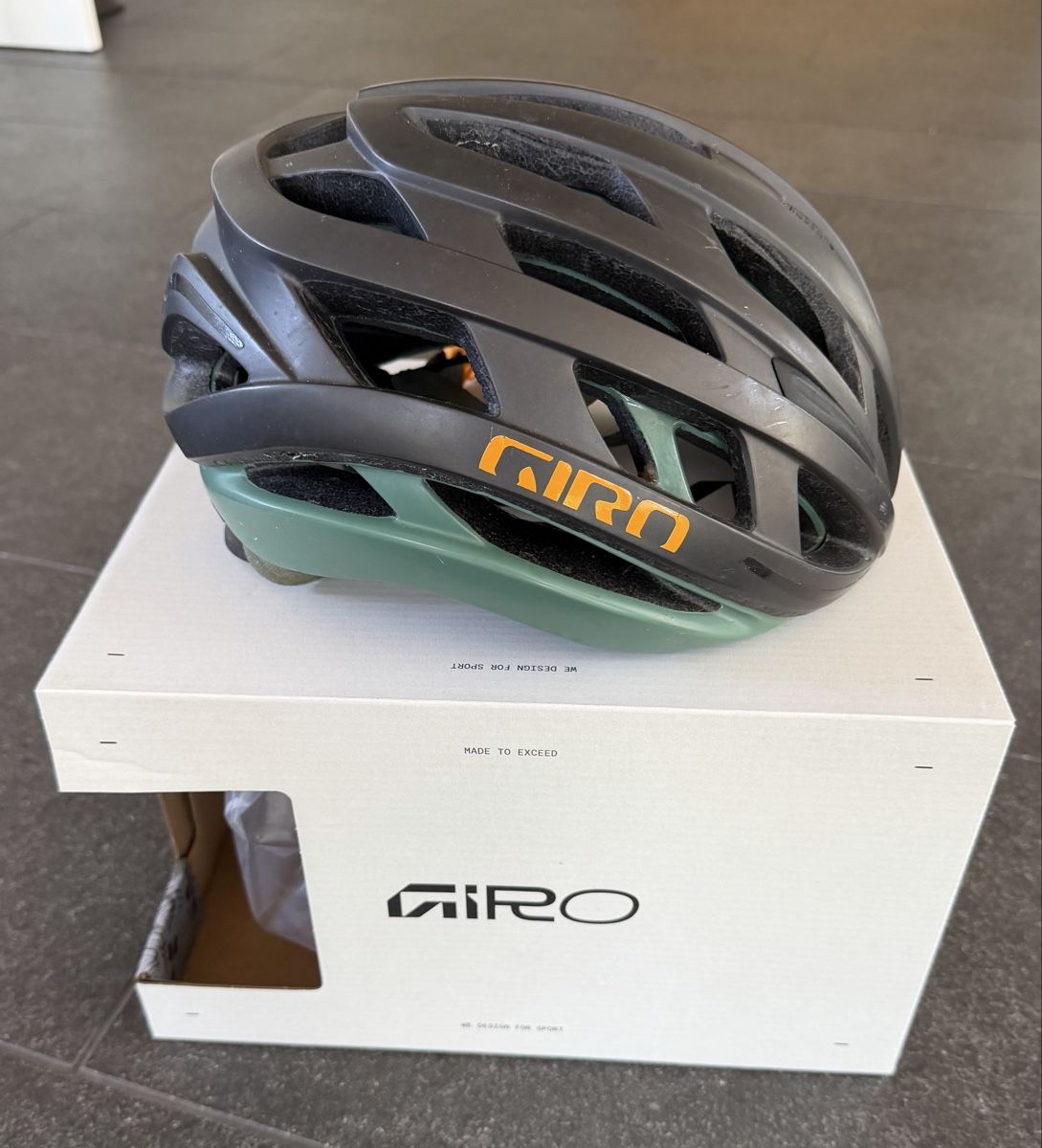 Giro Caschi: Casque GIRO Helios Spherical adulte taille M – Usato da Prez-vers-Noréaz venduto da Onicolet11 3