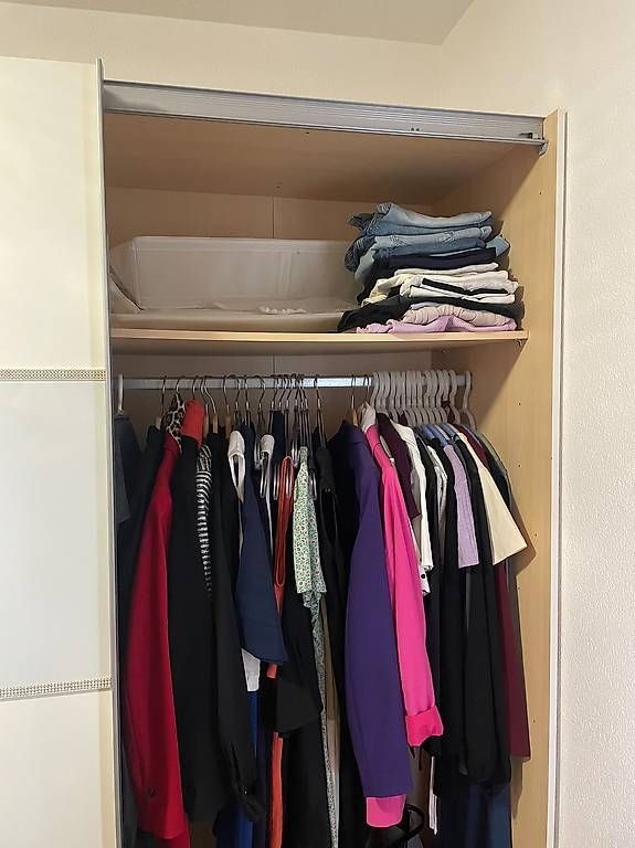Armadi: Kleiderschrank – Usato da Grenchen venduto da Loreta03 1