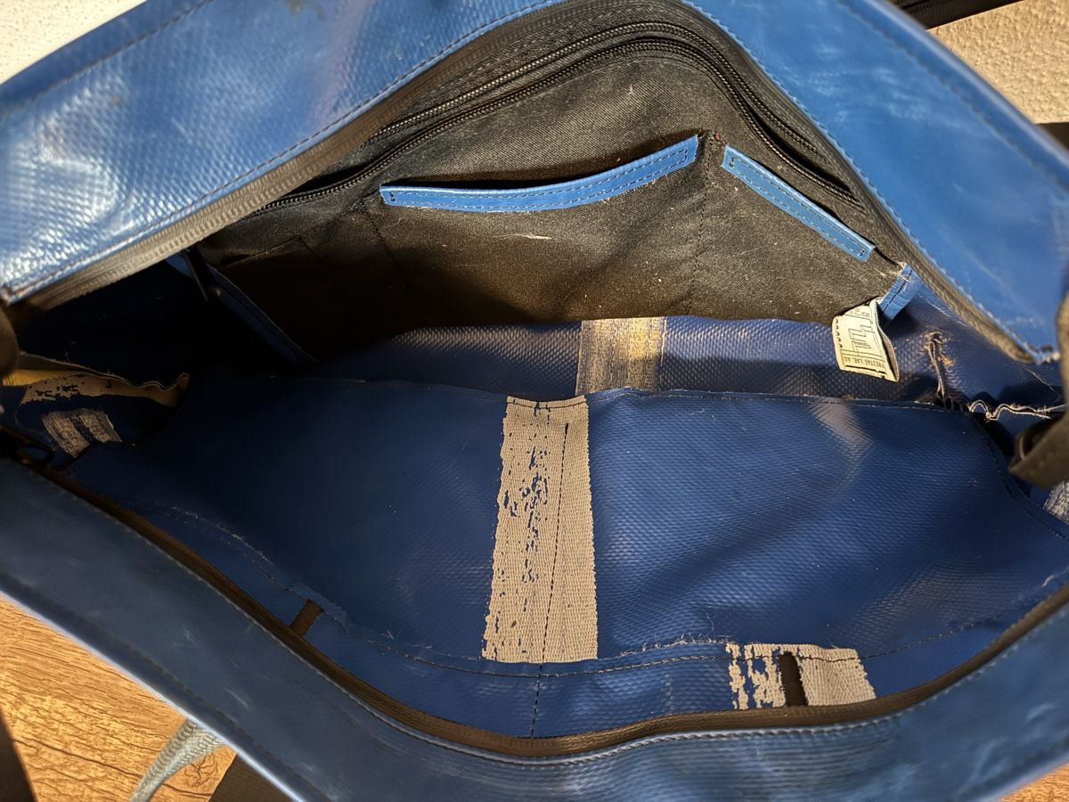 Freitag Borse: Sac FREITAG F560 Sterling – Usato da Brügg BE venduto da Goob 4