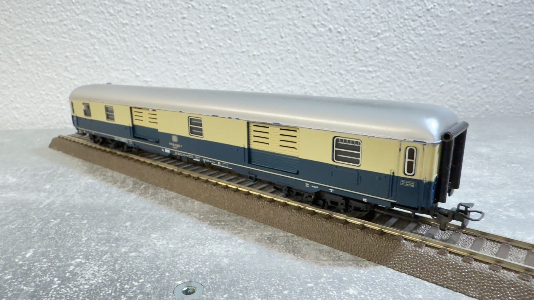 Märklin Modelleisenbahnen: Märklin DB Gepäckwagen H0 / AC – Gebraucht aus Schlieren von rat_lq6b 4