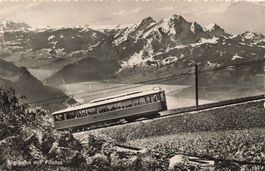 Rigi  (SZ) Rigi Bahn mit Blick auf den Pilatus