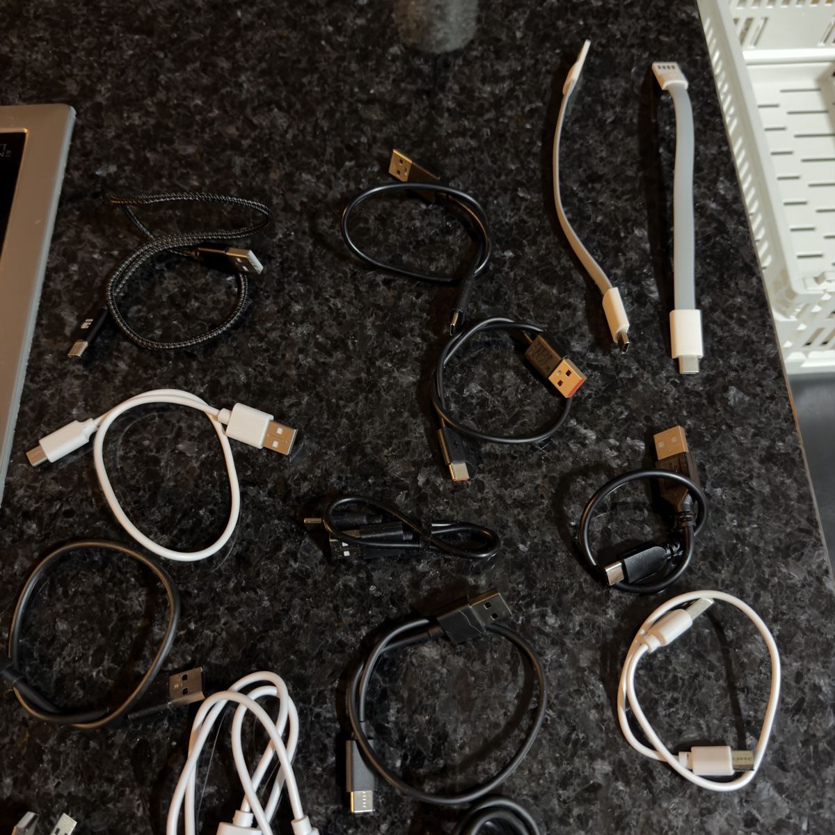 Cavi: Câbles USB A à USB C courts – Nuovo (secondo la descrizione) da Vevey venduto da diogodasilva_ 1