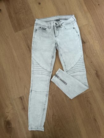 Graue Damen Jeans Gr. 25/28