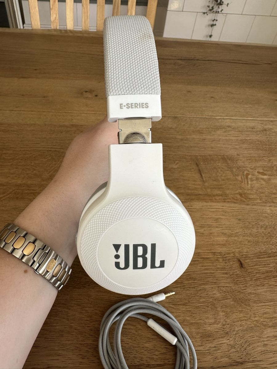 JBL Cuffie: Top Kopfhörer JBL E-Series – Usato da Zihlschlacht venduto da boost_is_all 2