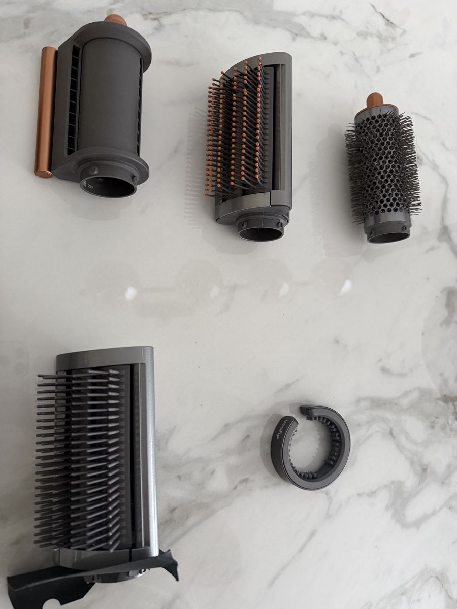 Dyson Sèche-cheveux: Dyson Airwrap  – Neuf (Voir description) à Perlen par fat_qr2h 3