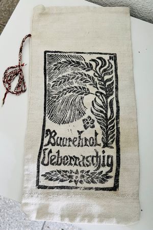 Alter Leinensack „Buurebrot Ueberraschig“